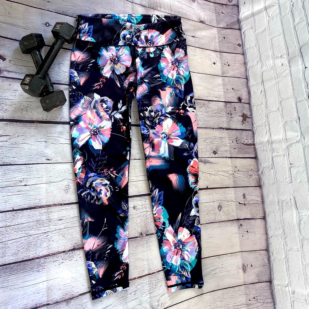 Fabletics Crop Floral Leggings